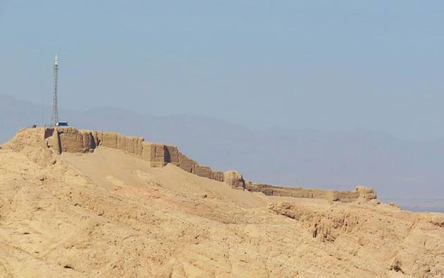 قلعه اردشیر کرمان