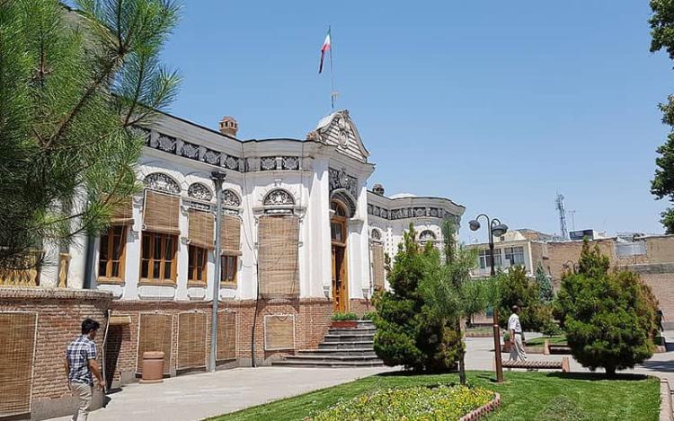 ساختمان شهرداری خوی