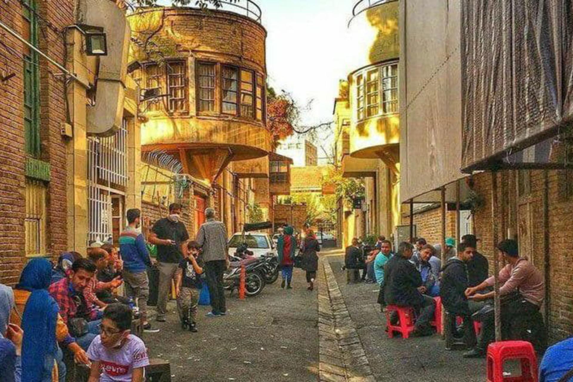 پیتزا داوود در کوچه لولاگر