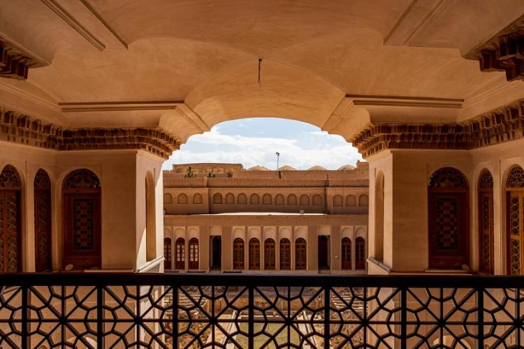 عمارت آقازاده ابرکوه