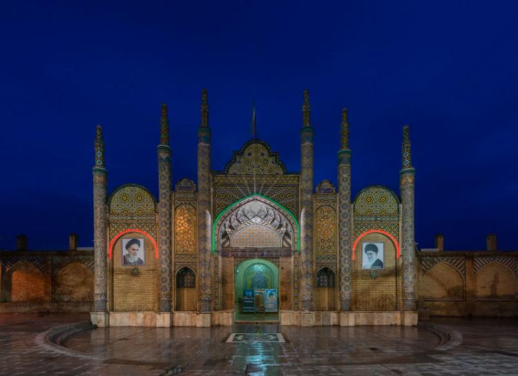 ورودی امامزاده شاهزاده حسین