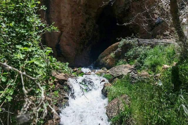 چشمه وقت و ساعت دورود لرستان 
