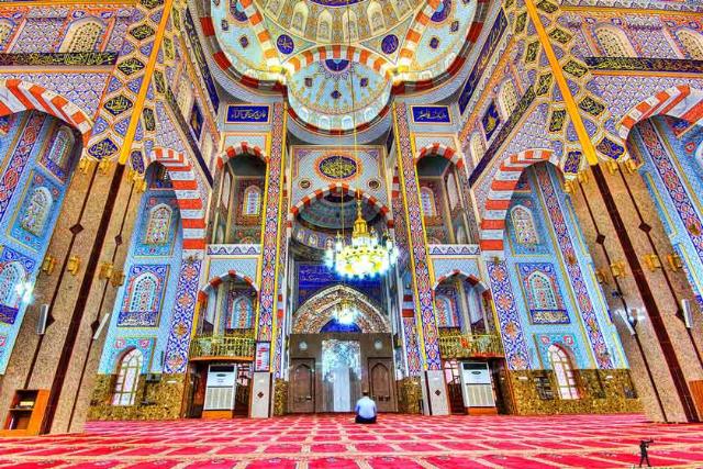 تزیینات داخلی مسجد جلیل خیاط