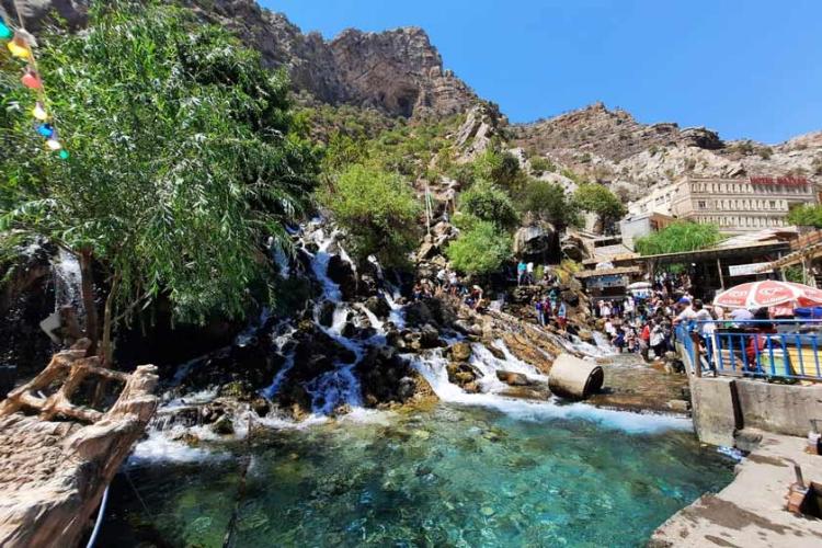 آبشارهای بیخال