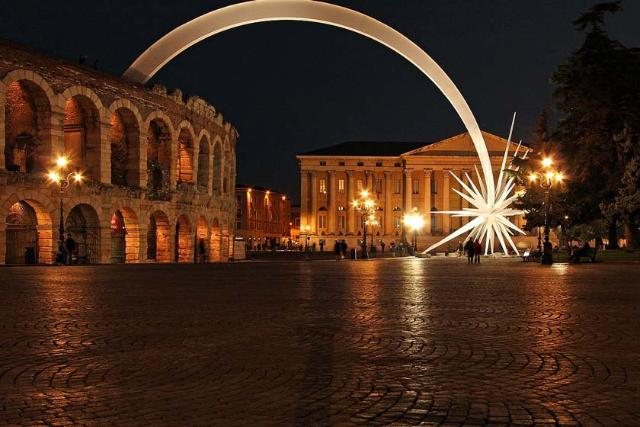 ورنا آرنا در پیاتزا برا