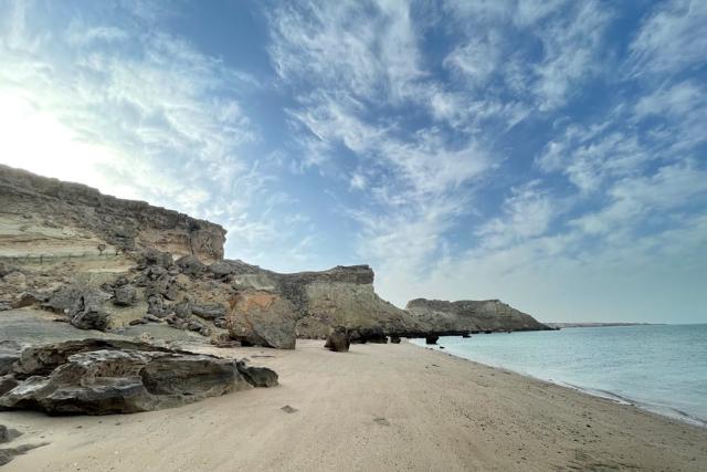 ساحل جزیره هنگام