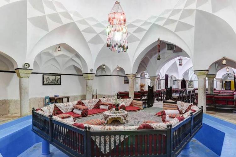 فضای داخلی حمام وکیل کرمان