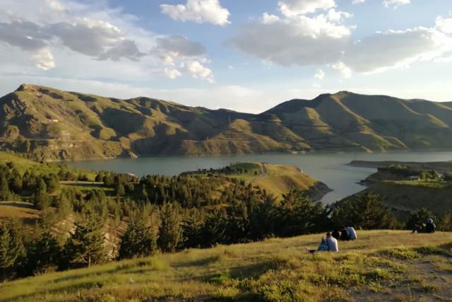 دریاچه پشت سد لتیان