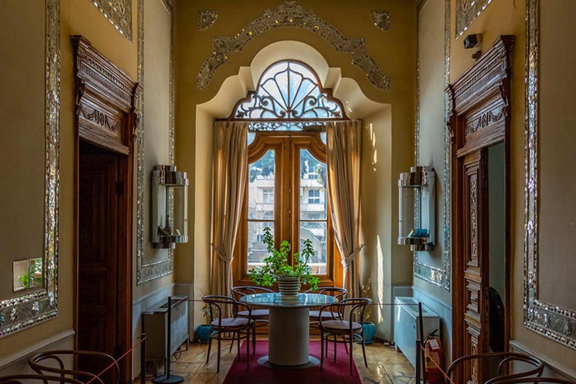 فضاهای گوناگون در موزه آبگینه و سفالینه