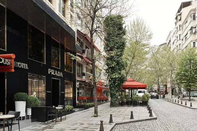 خرید در خیابان بغداد استانبول