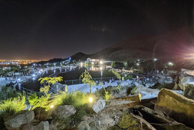 کوهشار مشهد در شب