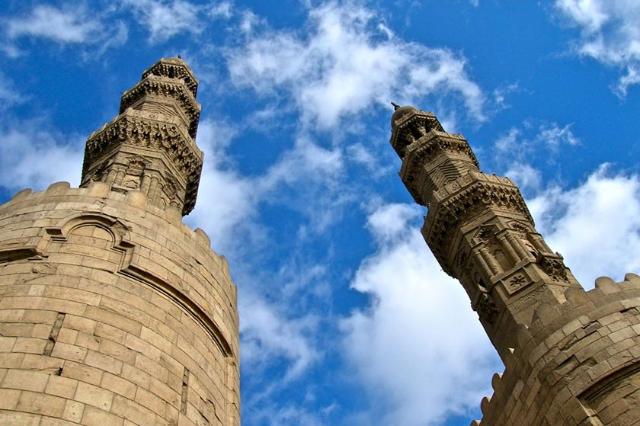 مناره‌های دروازه زویله؛ منبع عکس: ویکی‌مدیا؛ عکاس: Jocelyn Erskine-Kellie