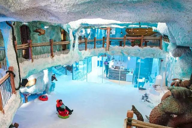 سرزمین برفی در برج برفی مشهد؛ منبع عکس: گوگل‌مپ؛ عکاس: مسعود وفایی