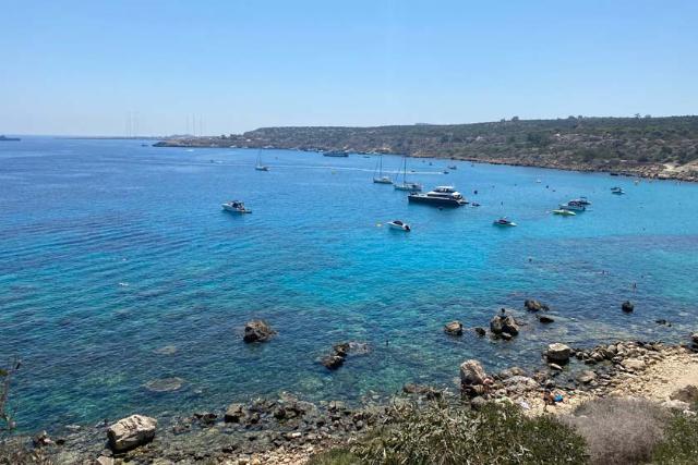 خلیج کونوس ؛ منبع عکس: گوگل مپ؛ عکاس: نامشخص