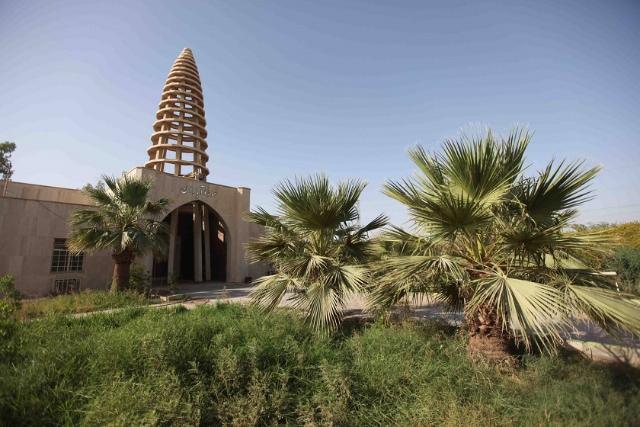 موزه آبادان در بهار. منبع عکس: visitiran.ir. عکاس: نامشخص