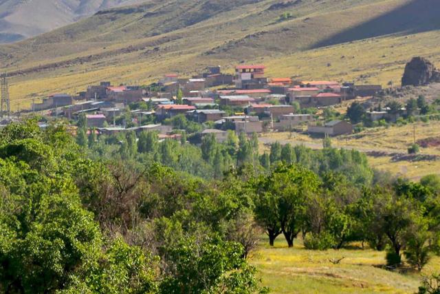روستای واران دلیجان؛ منبع عکس: ویزیت ایران؛ عکاس: نامشخص