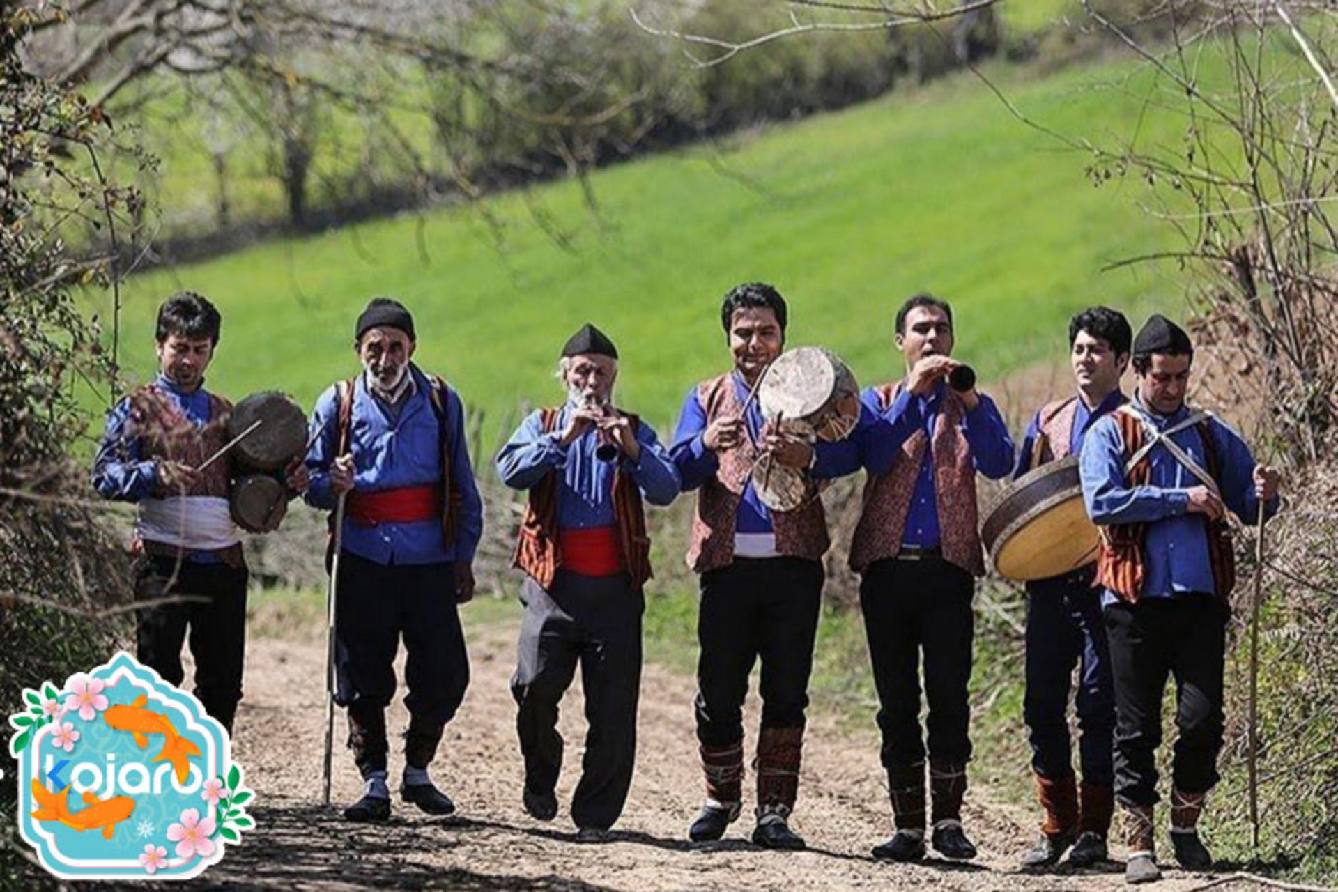 نوروزخوانی در ایران؛ منبع عکس: ویکی‌مدیا؛ عکاس: مصطفی حسن زاده