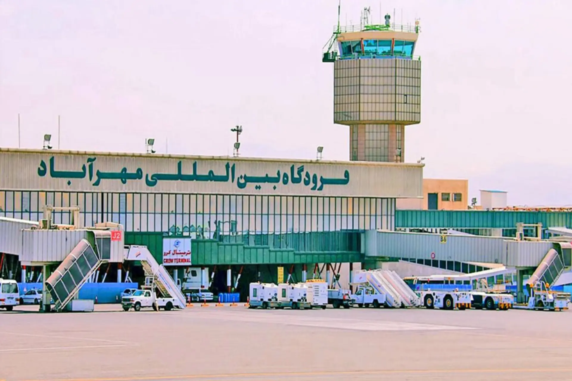 فرودگاه مهرآباد؛ منبع: titrekootah.ir؛ عکاس: نامشخص