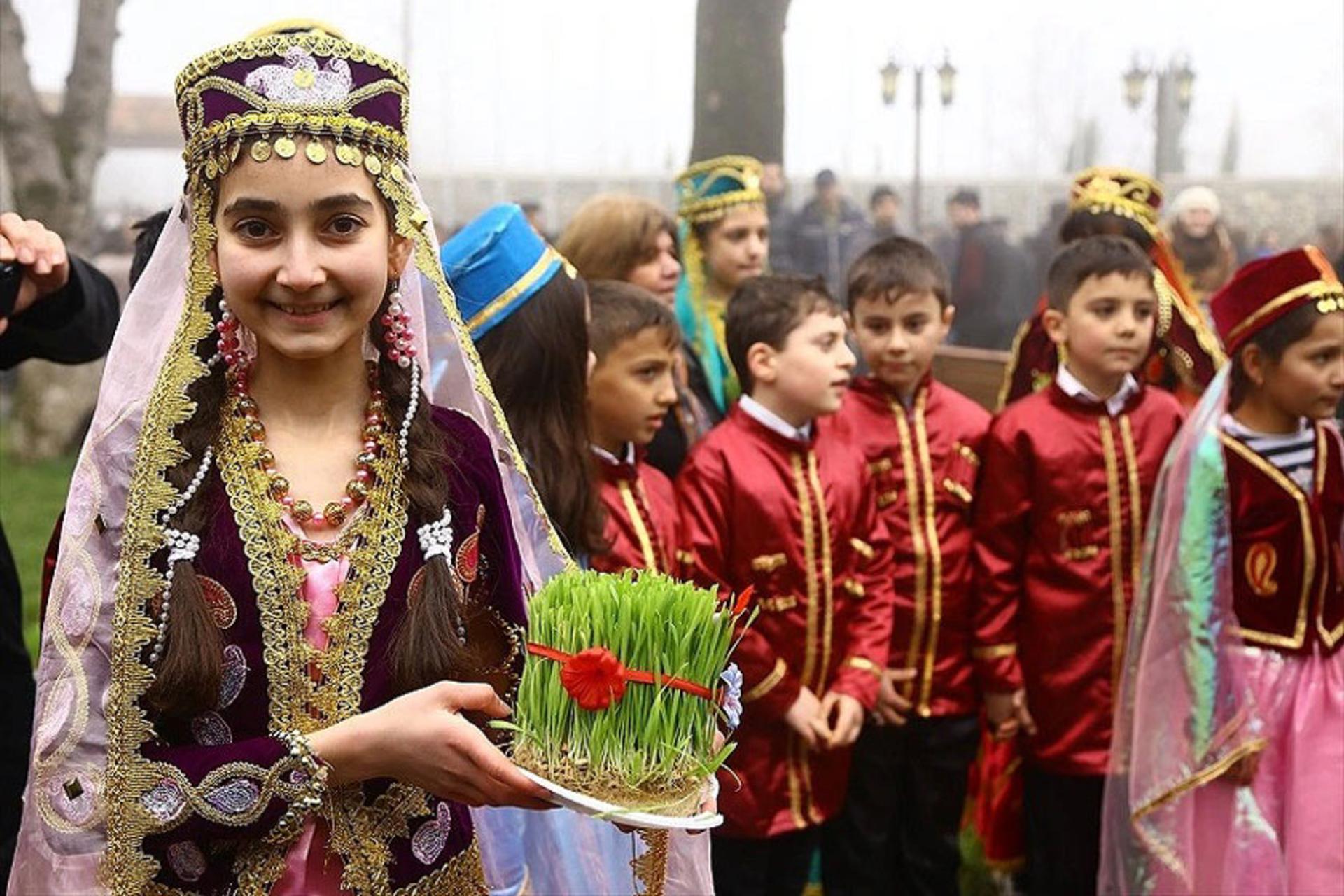 کودکان ایرانی در جشن نوروز