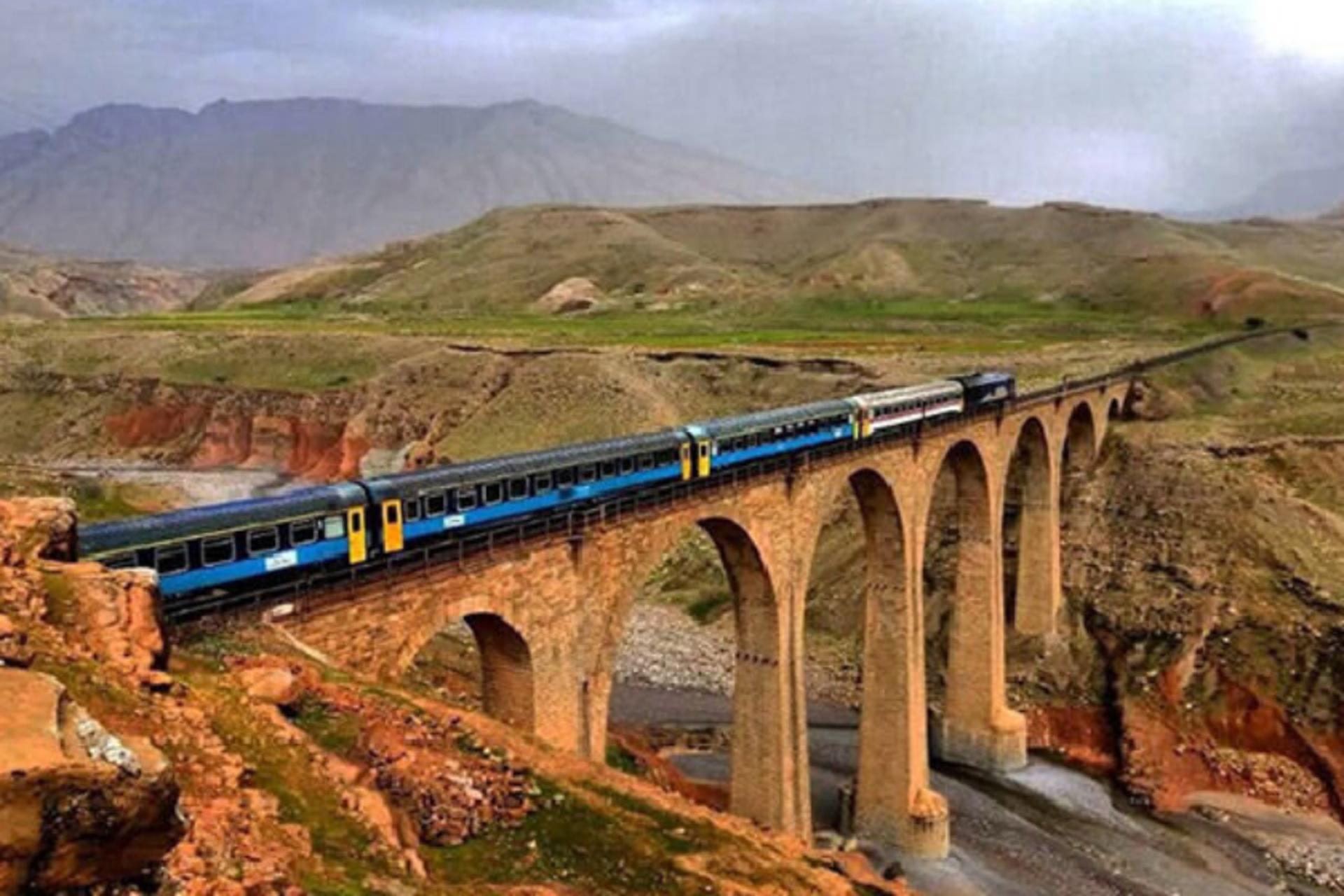 قطار گردشگری 