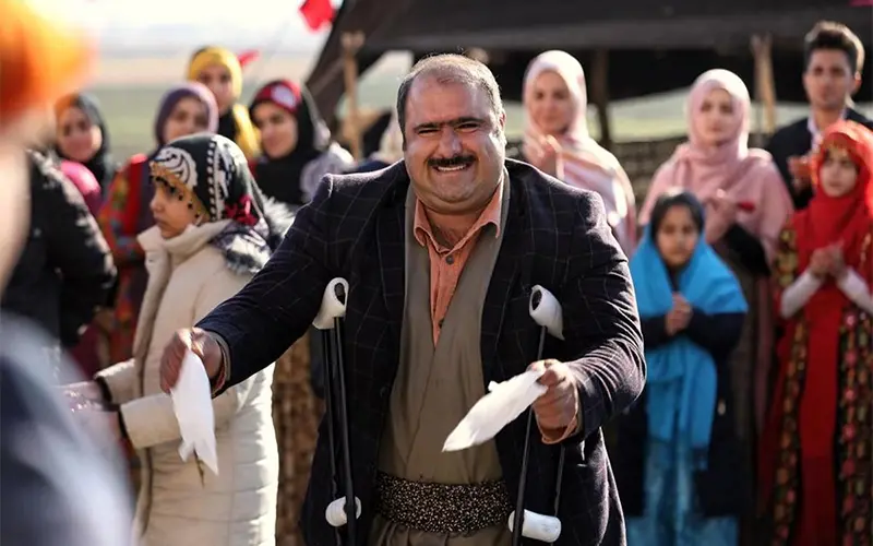 صحنه بازی سریال نون خ