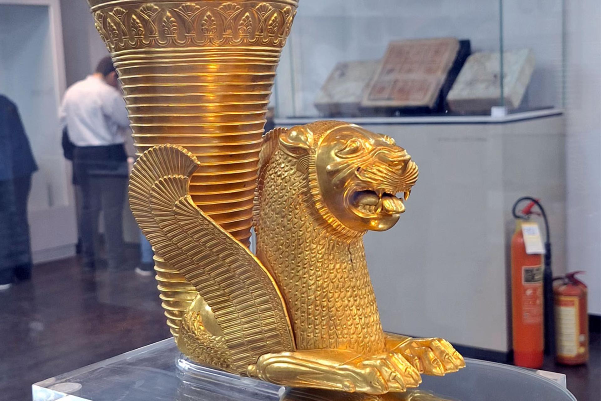 تکوک هخامنشی موزه ملی