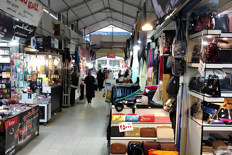 فروشگاه های راسته بازار ساحلی آستارا