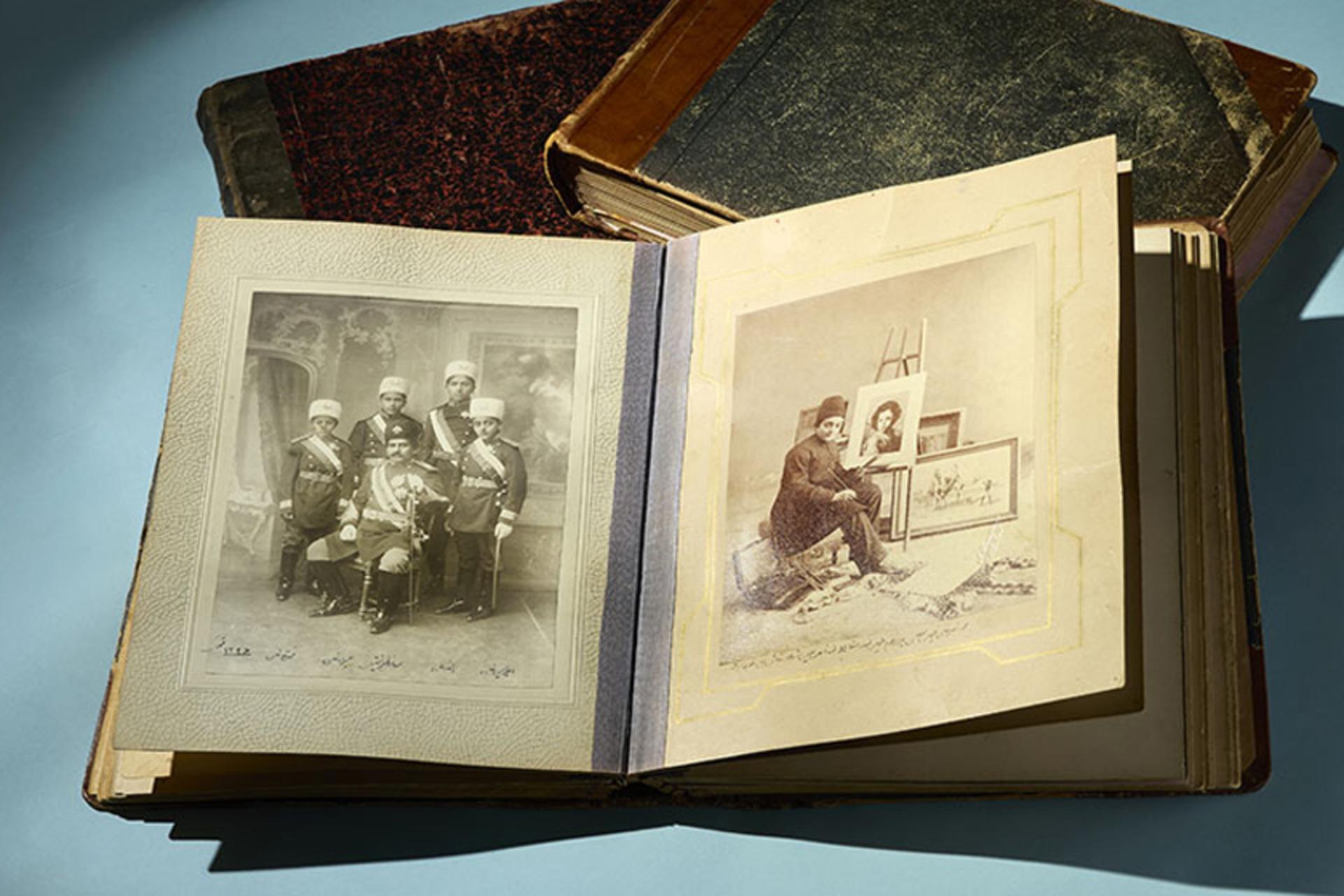 حراج آلبوم‌های عکس قاجاری