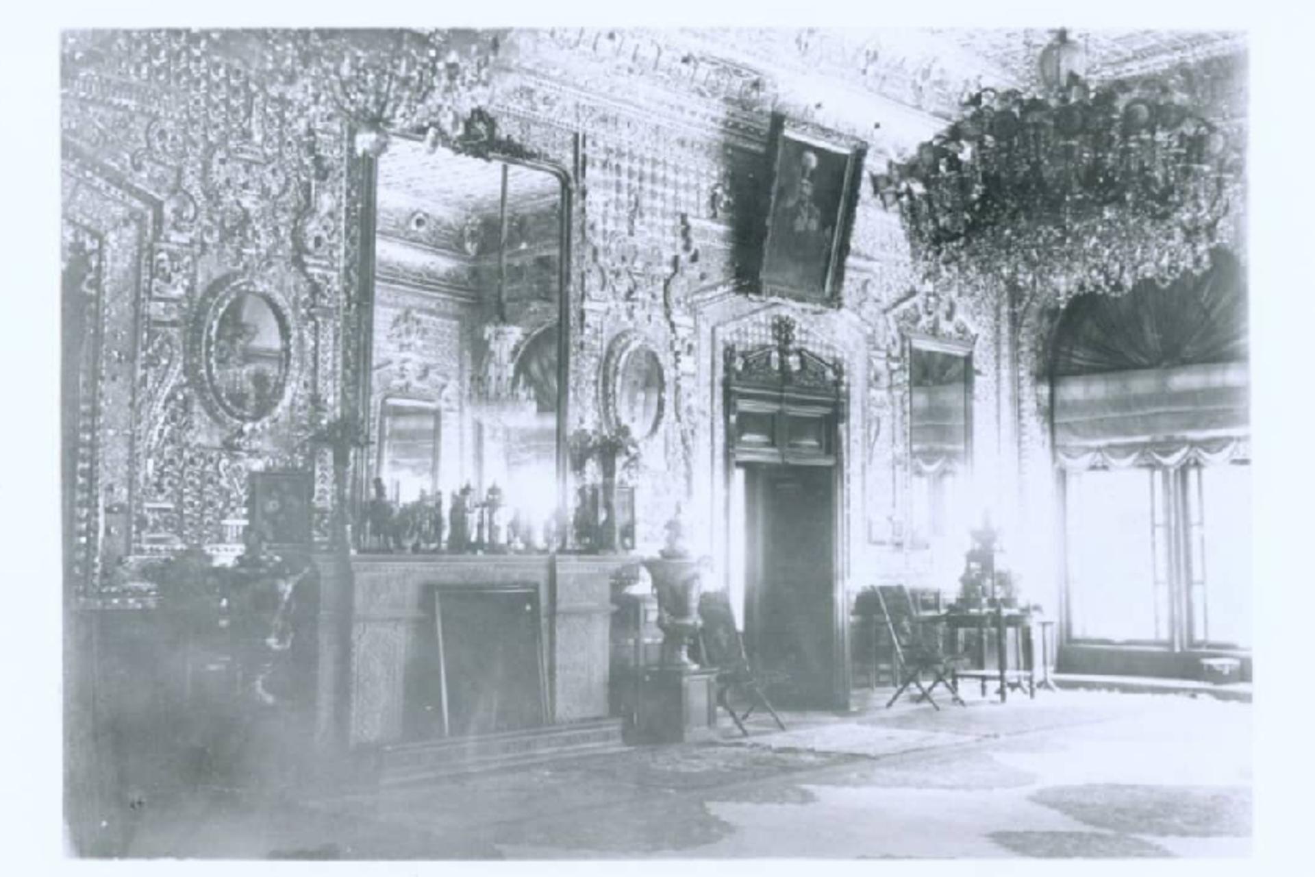 آینه کاری اتاق ناصر الدین شاه