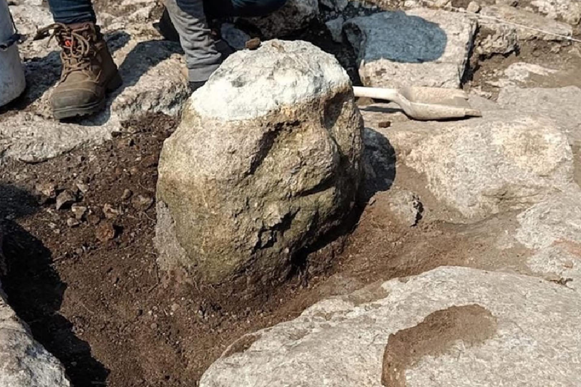 کشف مجسمه ۲۰۰۰ ساله پیرمرد مایایی