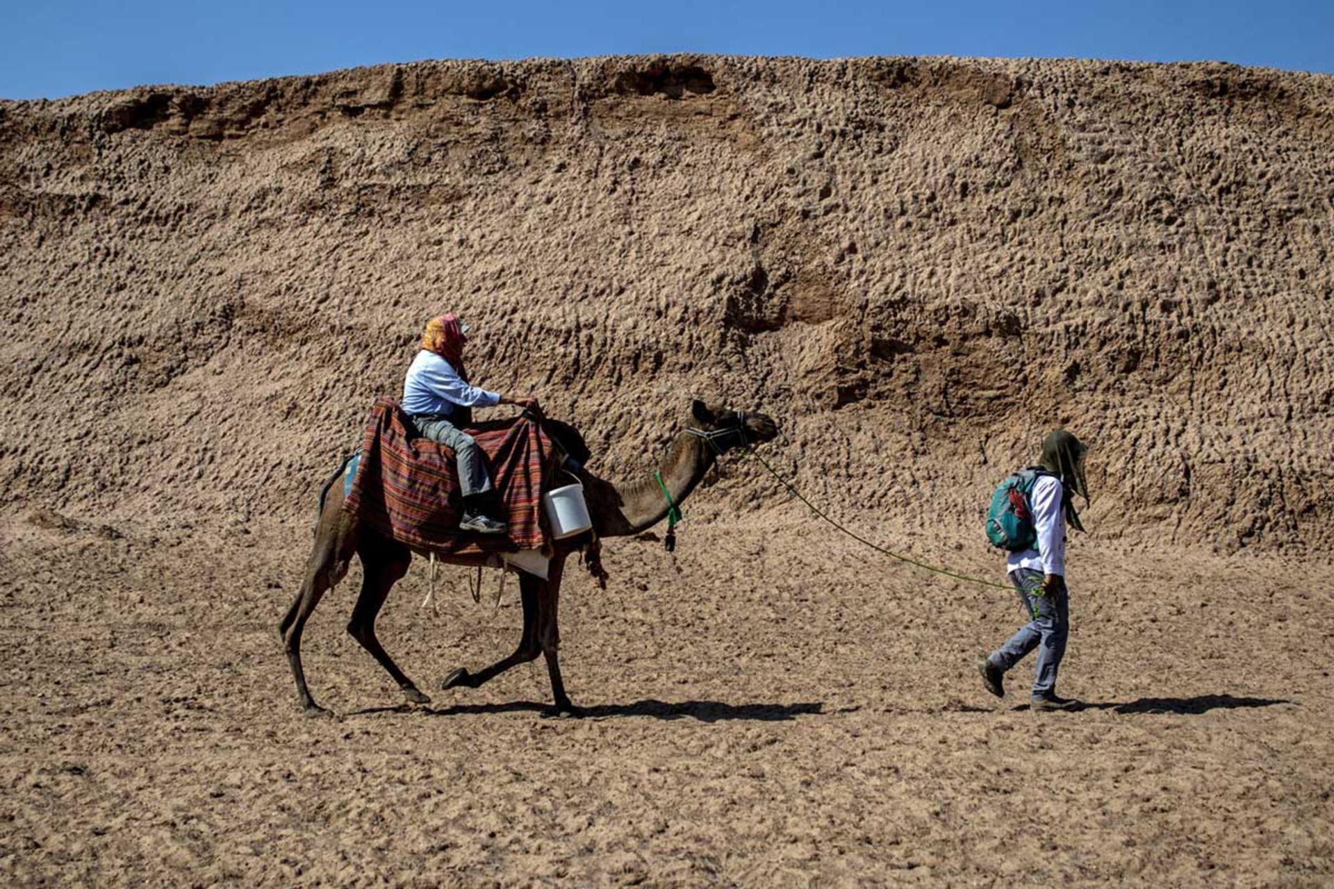 شترسواری در کویر شهداد کرمان