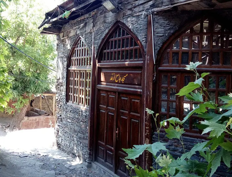 مسجد جامع روستای ازغذ