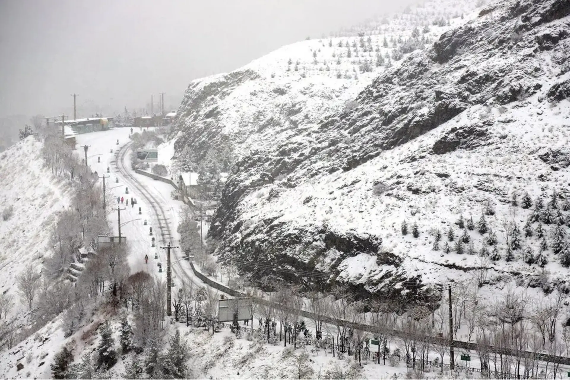 آخرین وضعیت تعطیلی فردا در کشور؛ مدارس تهران مجازی شدند