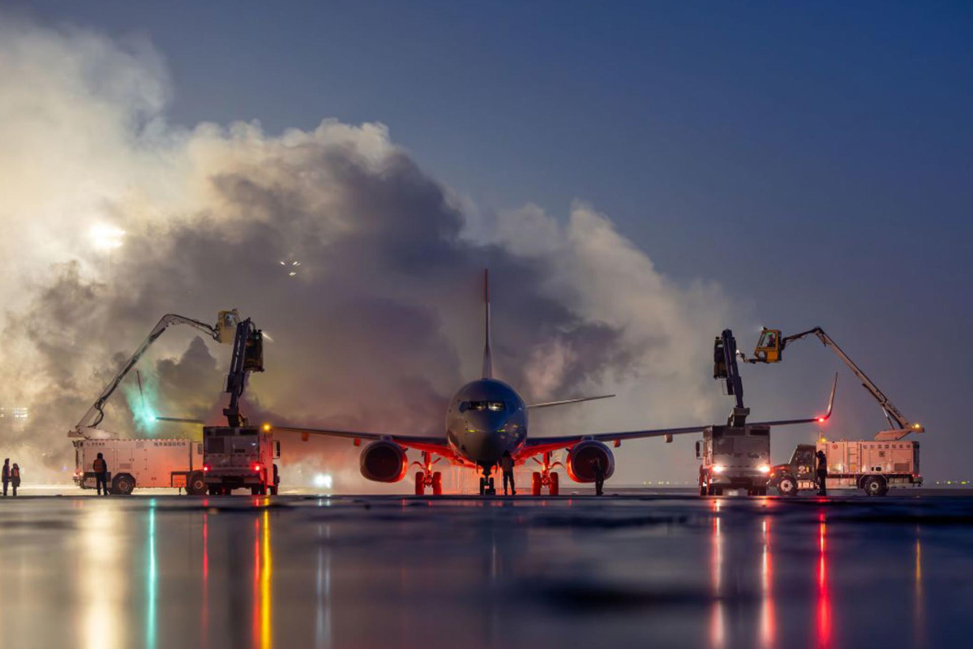 یخ‌زدایی هواپیما چگونه انجام می‌شود؟