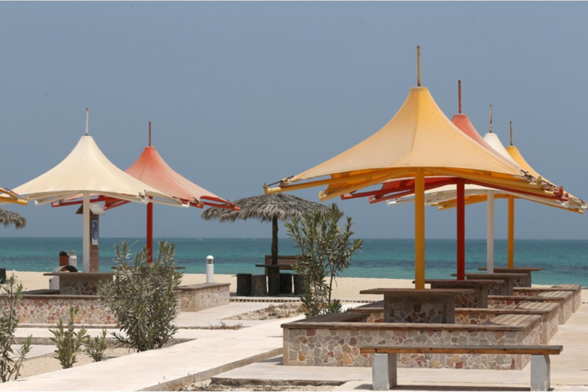 پلاژ بانوان کیش؛ ساحل اختصاصی و امن برای شنا در خلیج فارس