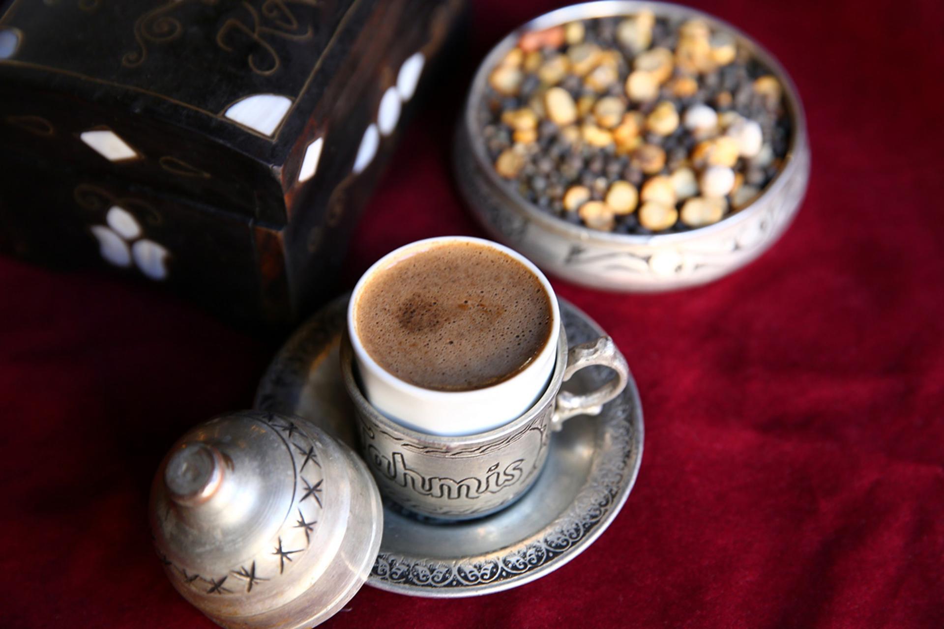 نوشیدنی ۱۲ هزار ساله؛ این قهوه اصلا قهوه نیست!