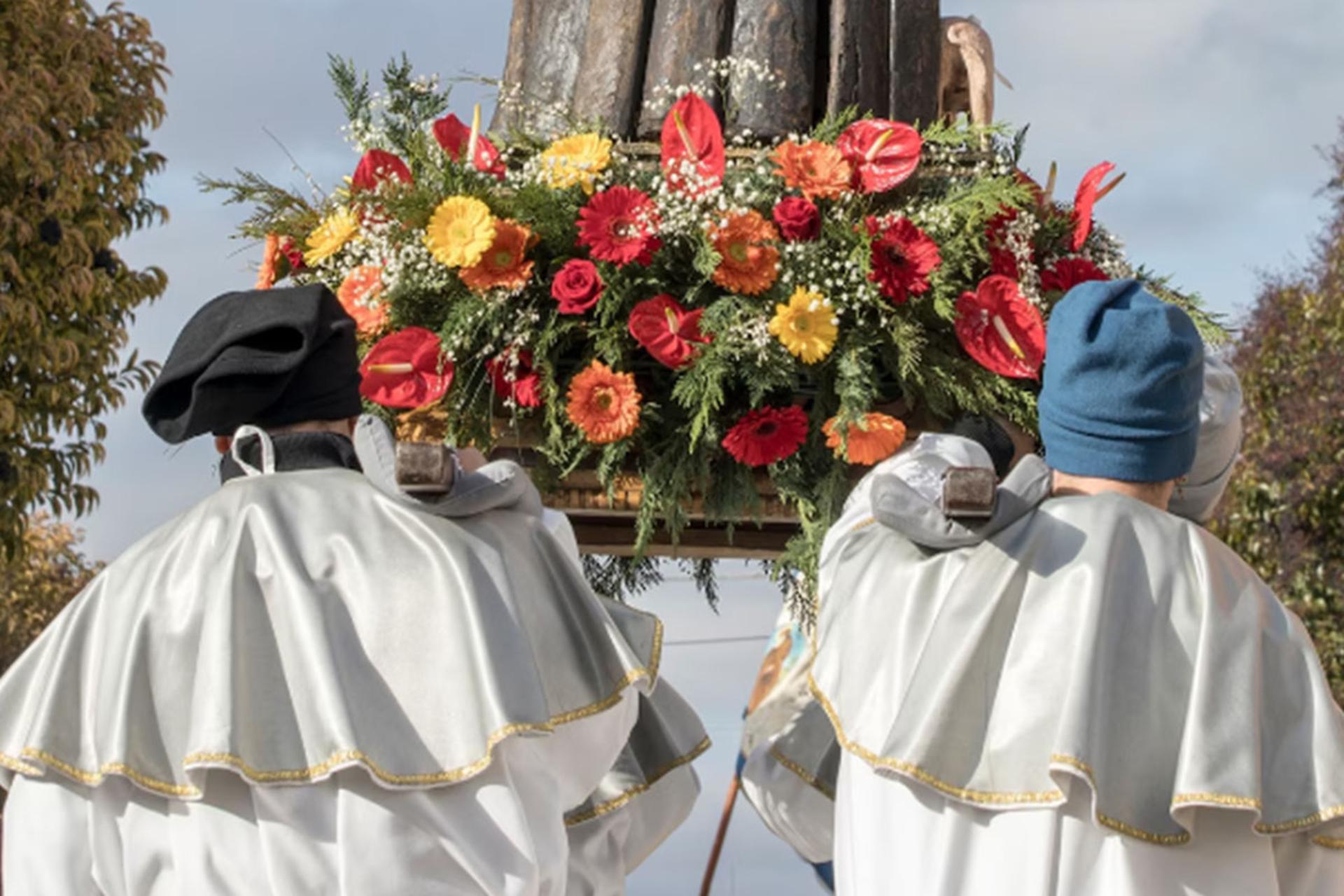 سفره‌ای به درازای تاریخ در کوهستان‌های ایتالیا؛ رمز و راز ضیافت مقدس «پاناردا»