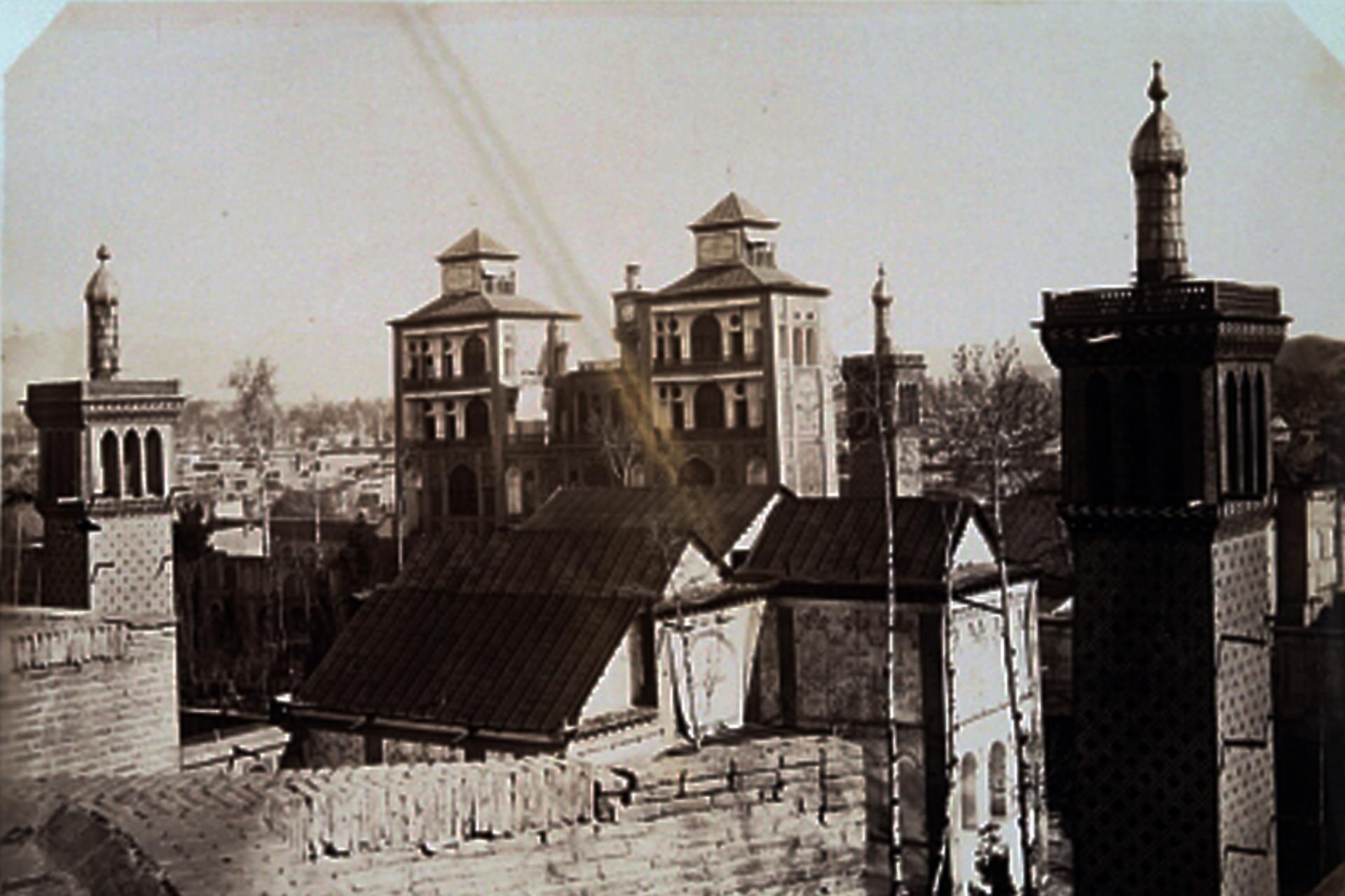 شمس‌العماره: سفری به قلب تهران قدیم در یک قاب عکس