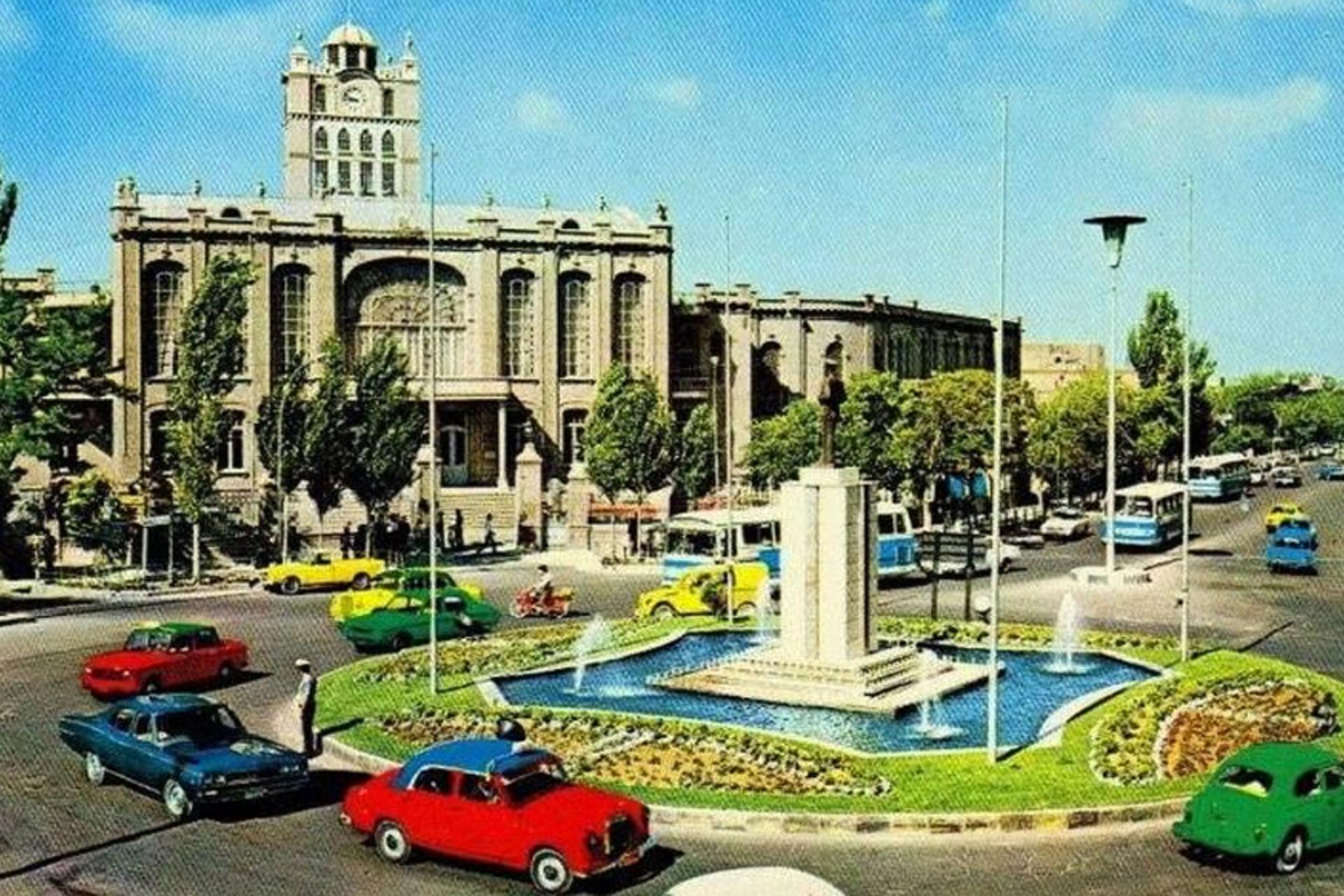 میدان ساعت در عکس تاریخی؛ تبریز زیبا در دهه ۴۰ شمسی