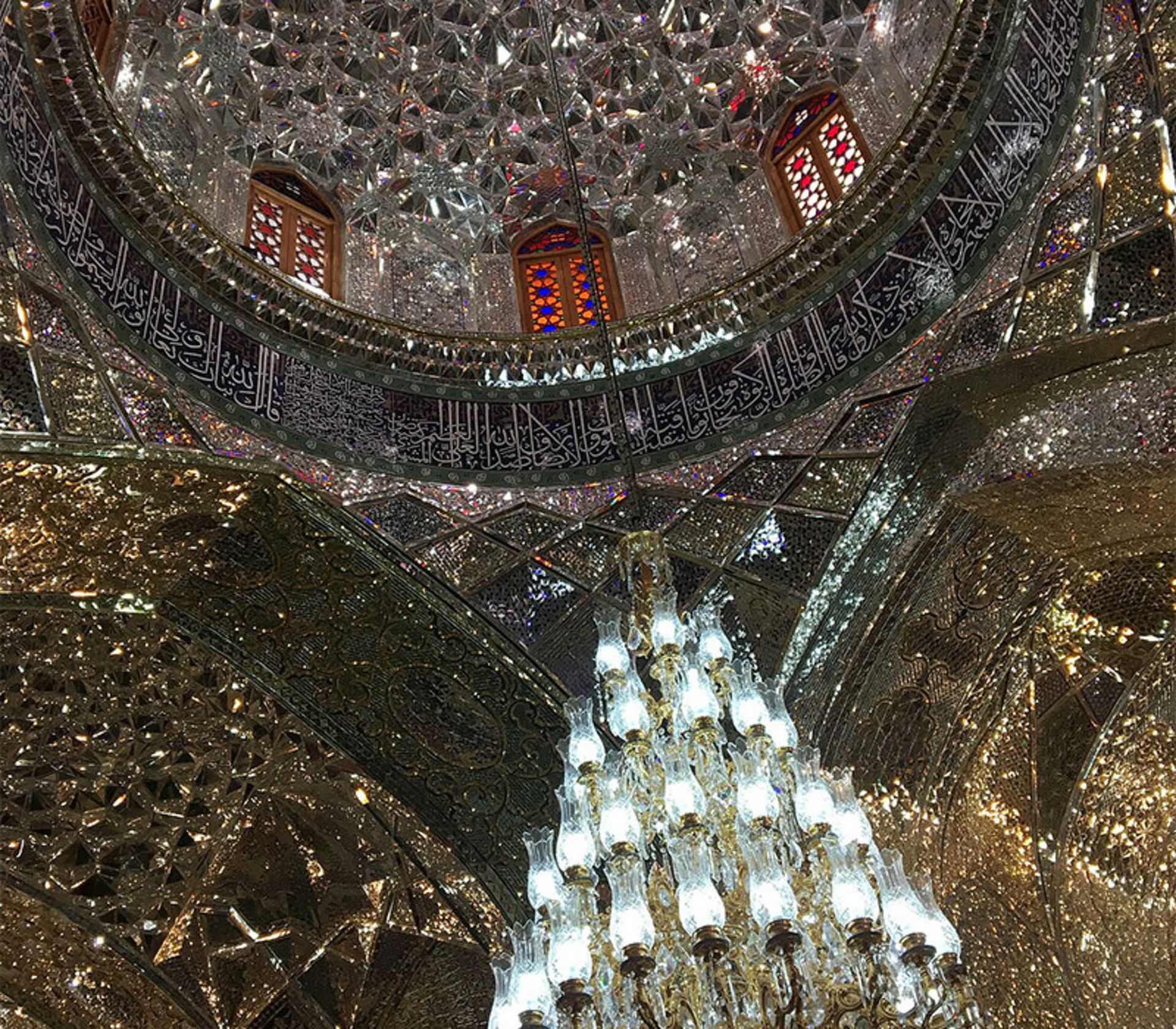 آینه کاری حرم شاهچراغ