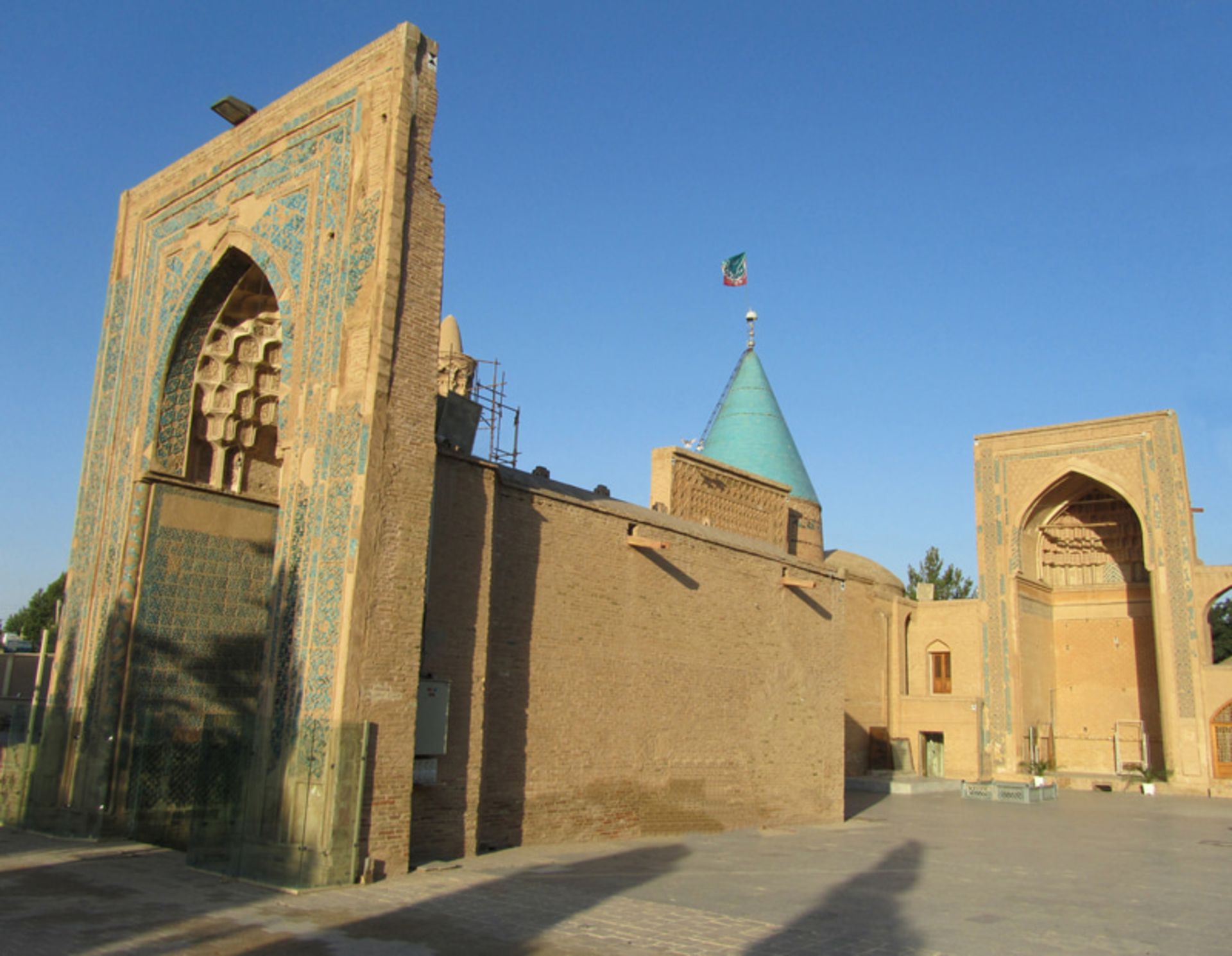 مجموعه تاریخی بسطام شاهرود