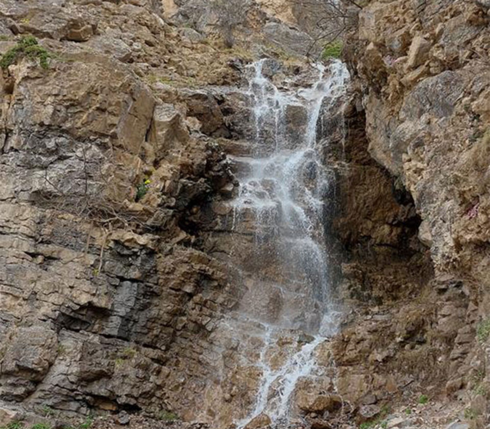 ارتفاع آبشار هریجان