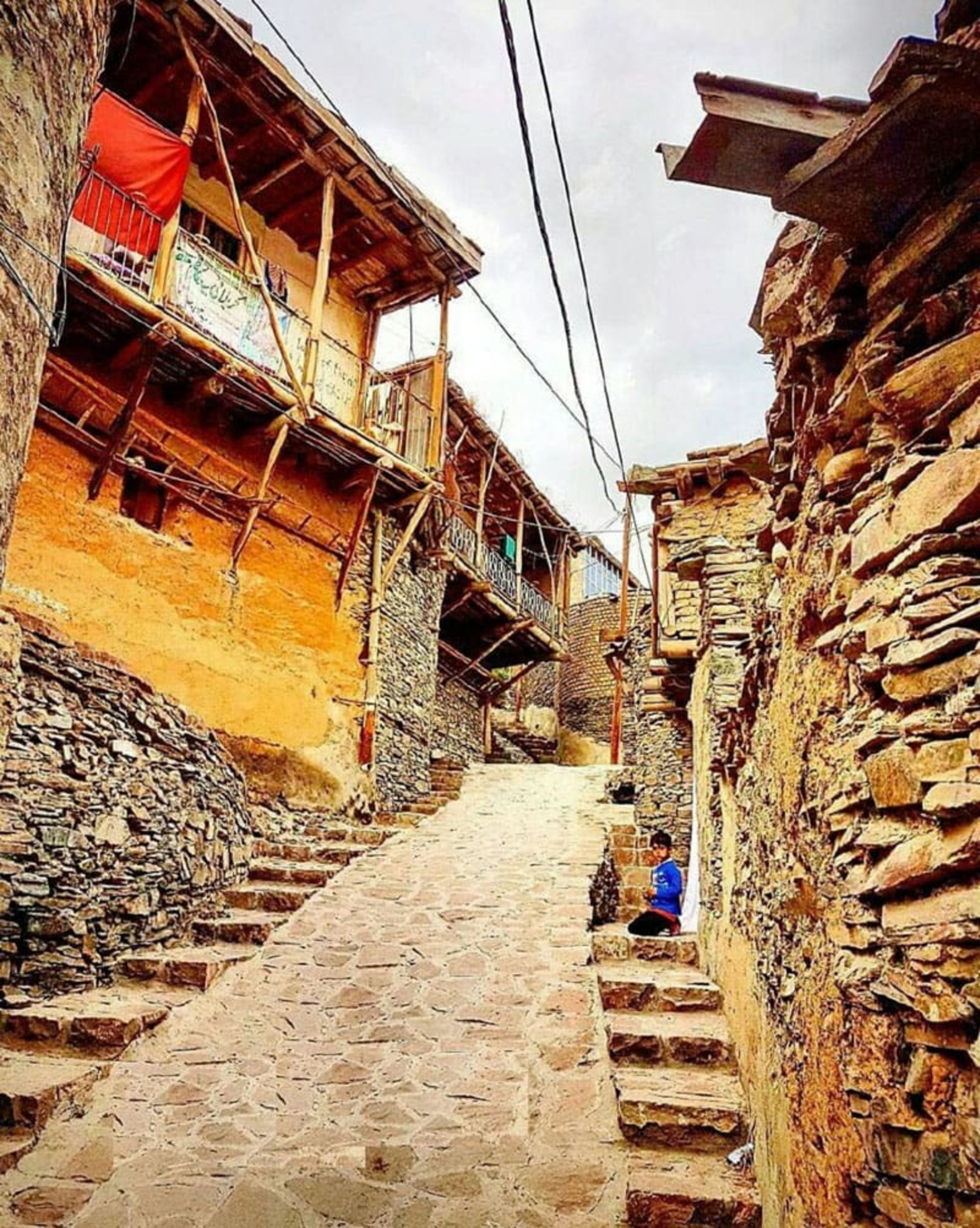 کودکی در روستای ازغد