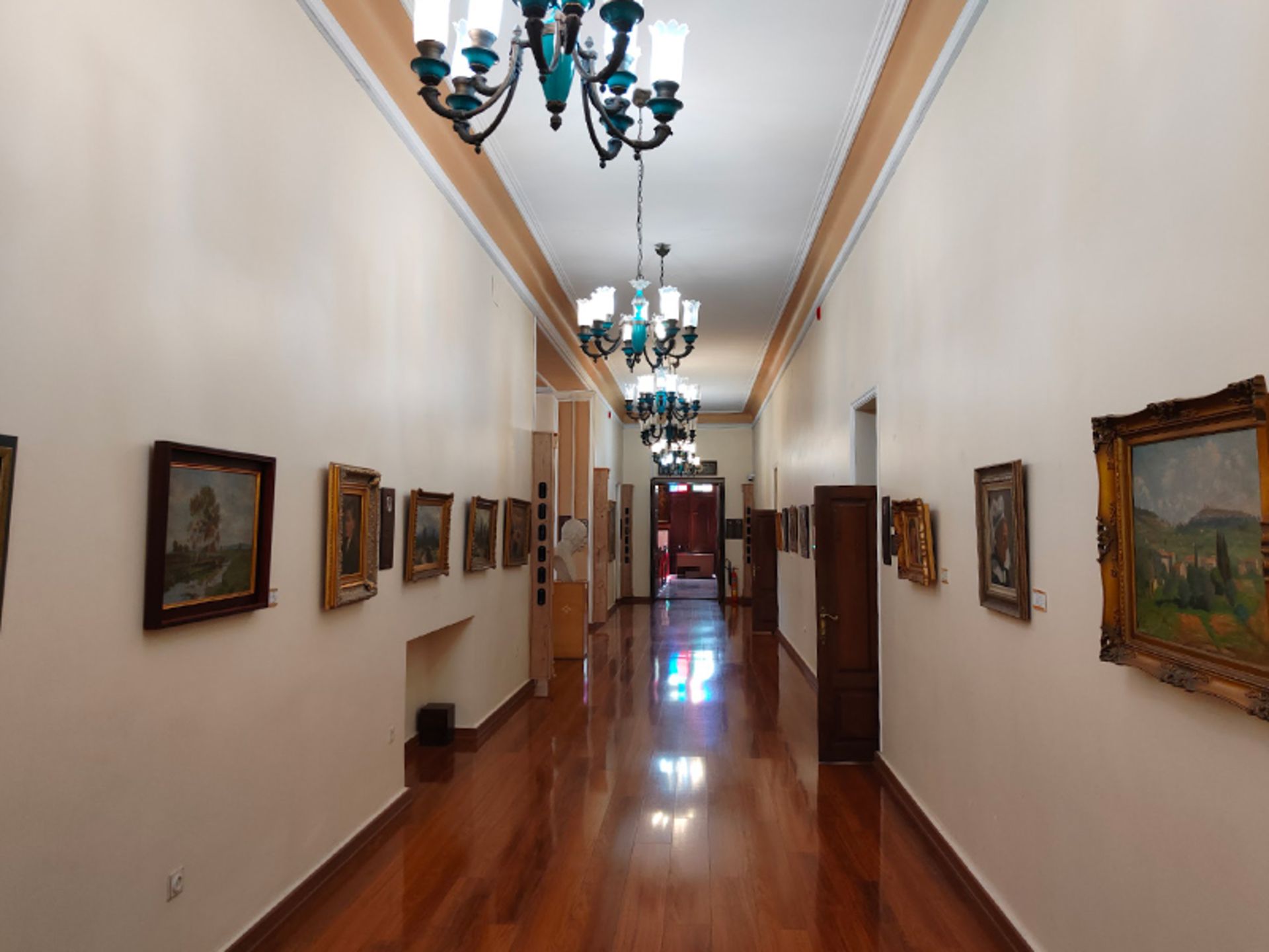 موزه آثار کمال الملک در باغ نگارستان