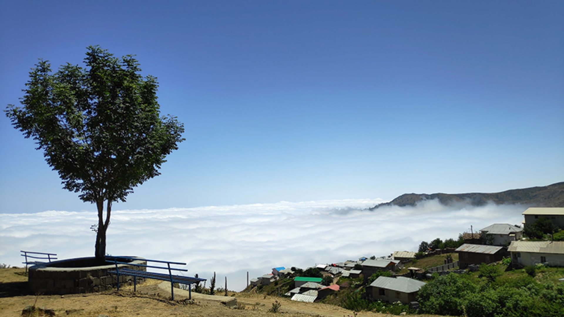اقیانوس ابر در روستای خوشواش