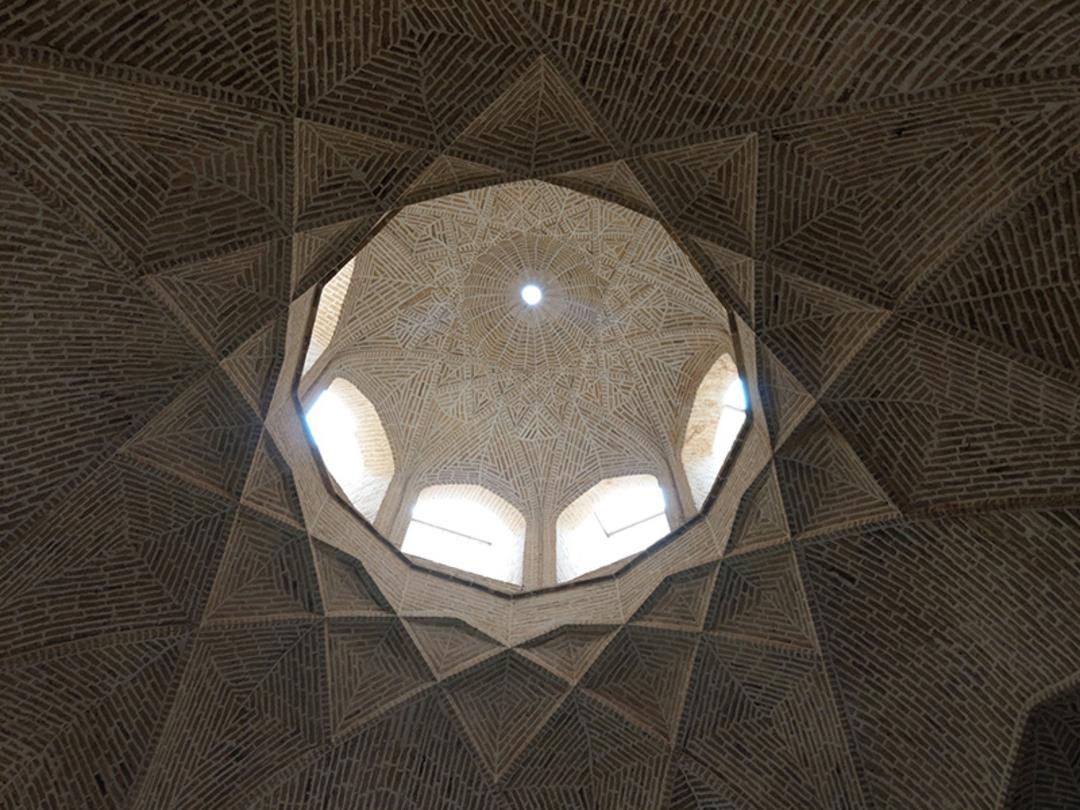 سقف زیبای آسیاب آبی اشکذر