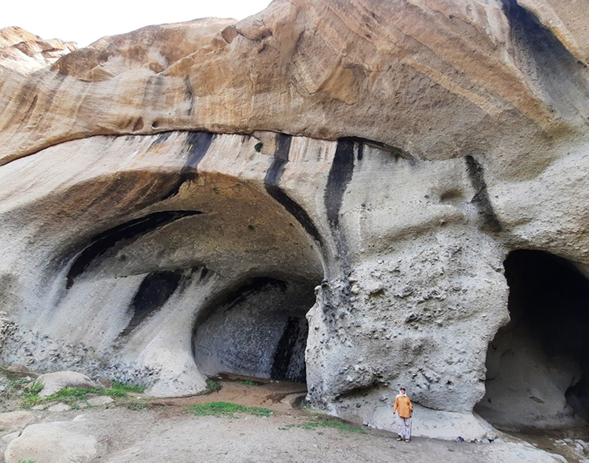 وسعت و بزرگی بقایای قلعه پشتاب