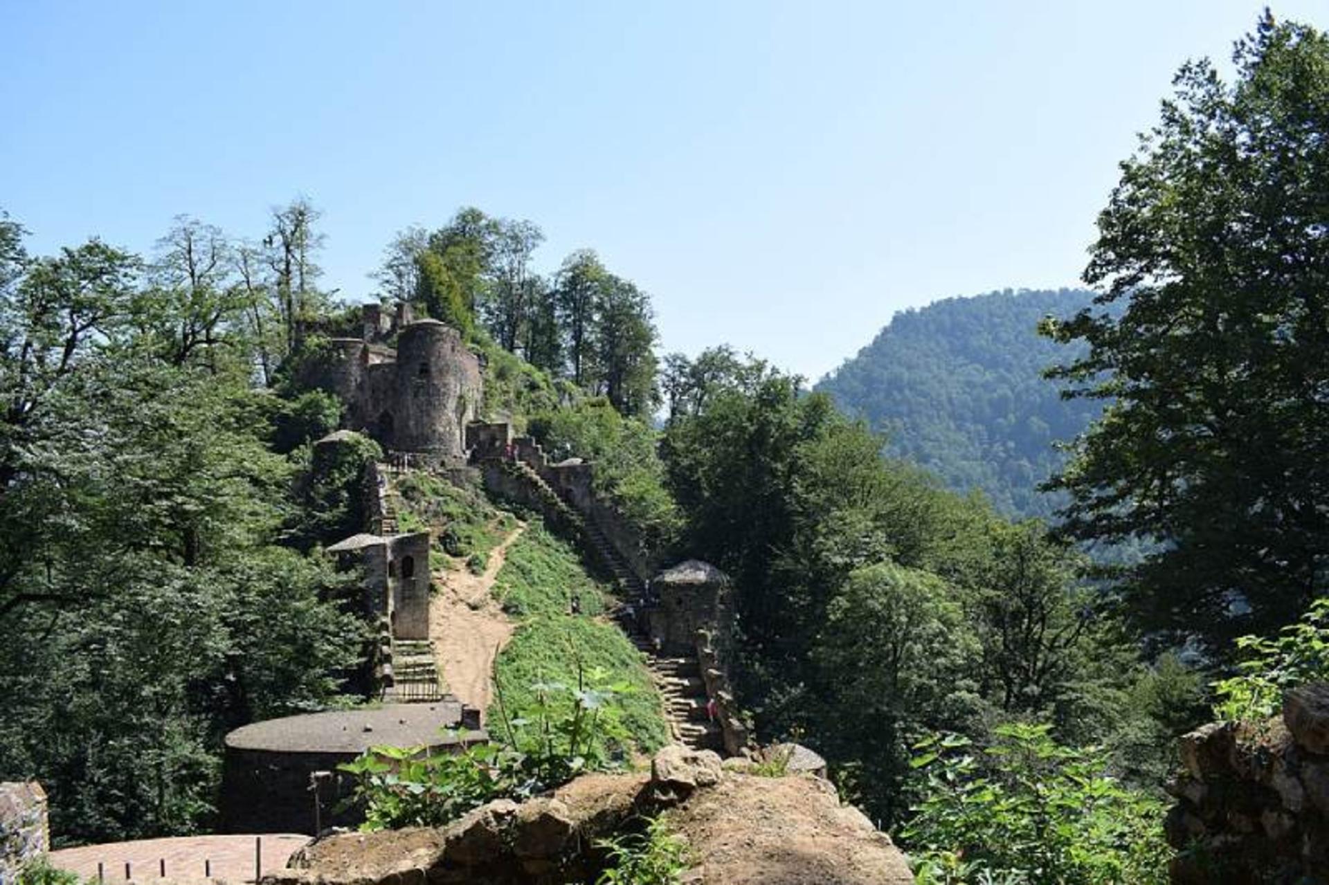 طبیعت قلعه رودخان