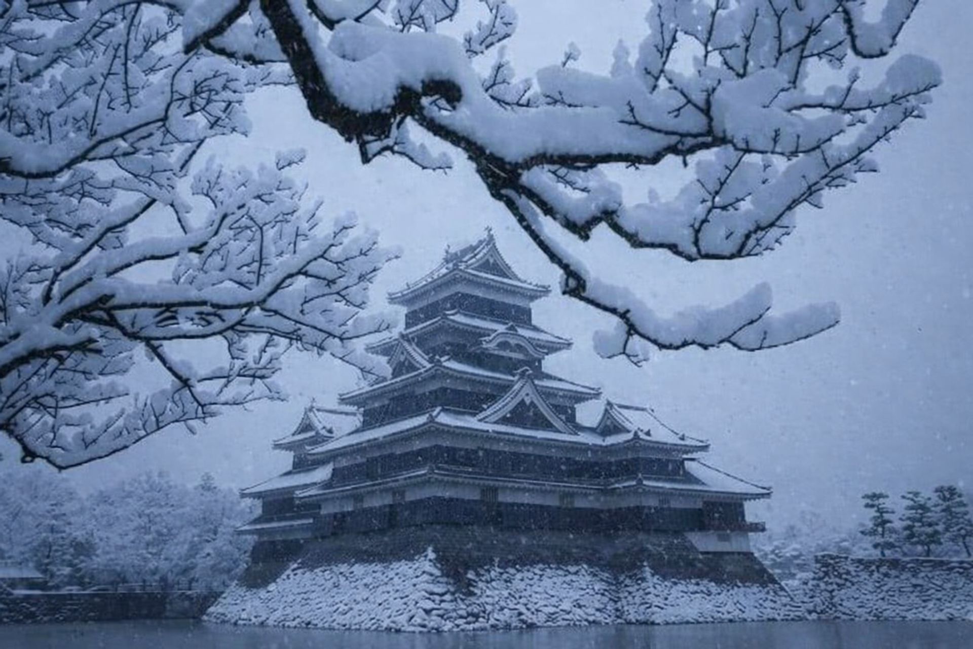 قصر برفی در اوساکا