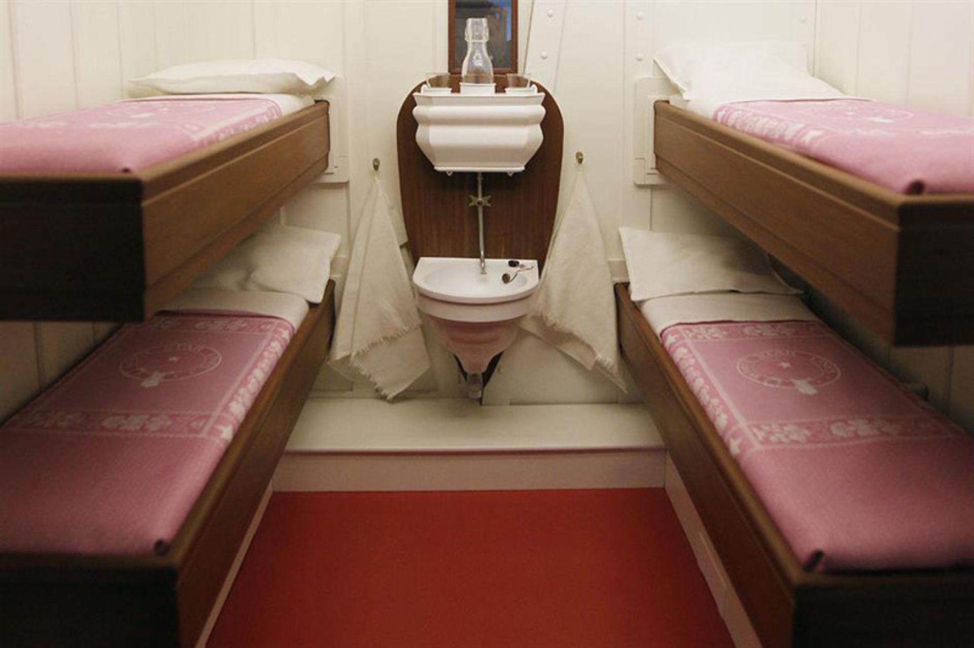 اتاق ویژه تایتانیک